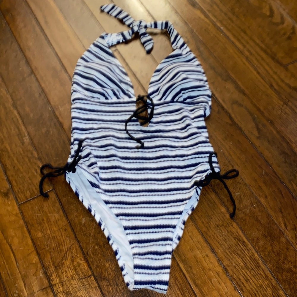 Cupshe one piece